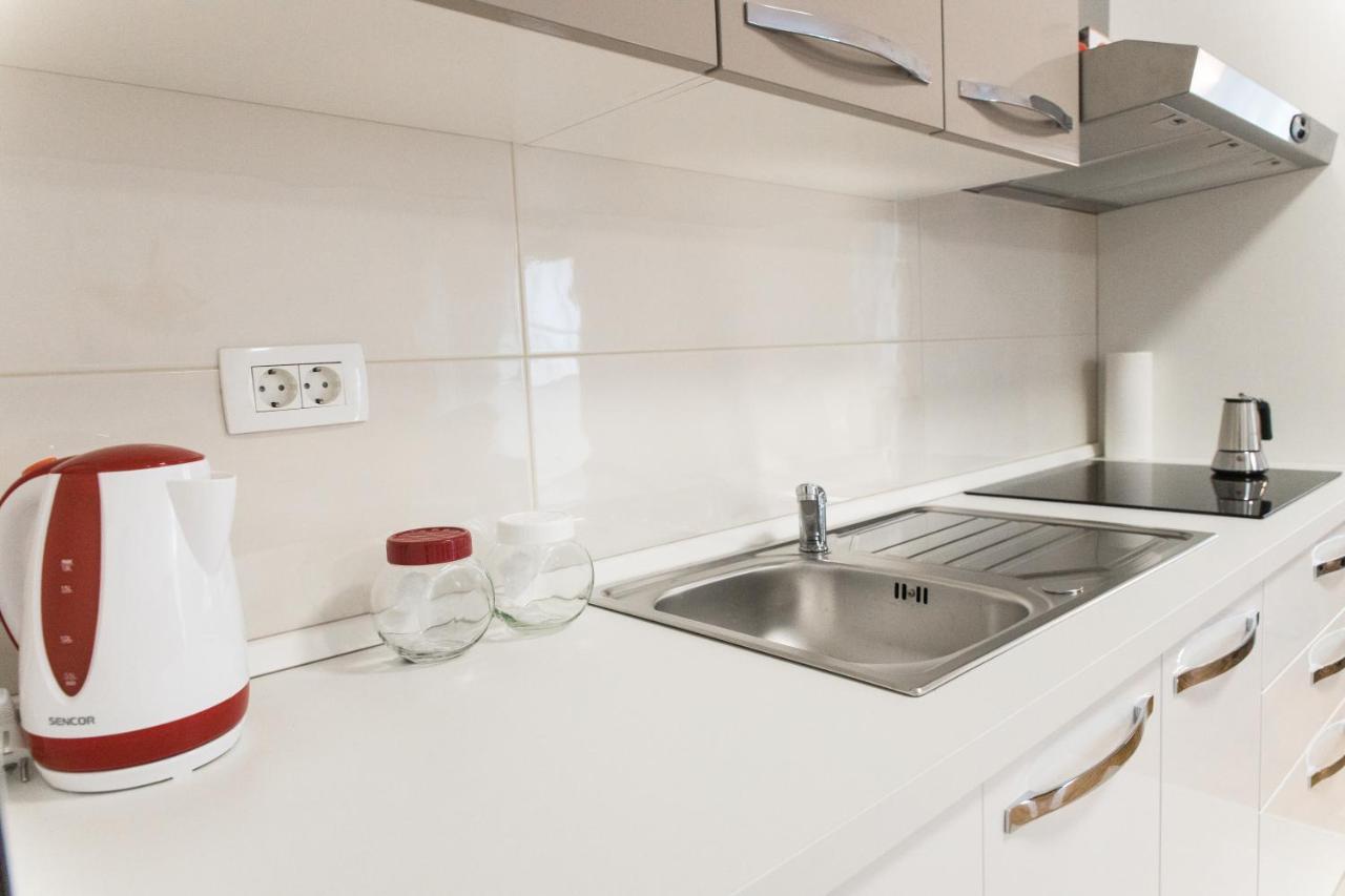 Apartment Zara - Luxury Apartment With Private Pool Экстерьер фото
